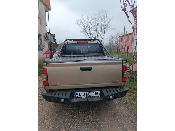 Sahibinden Isuzu D-Max 3.0 D 4x4 2005 Model
