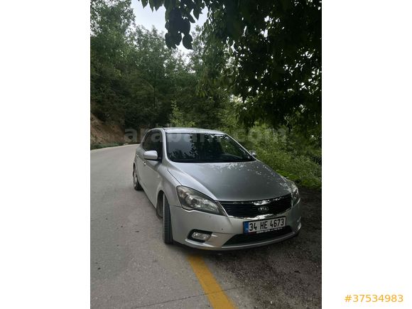 Sahibinden Kia Ceed 1.6 CRDi Motion 2011 Model 