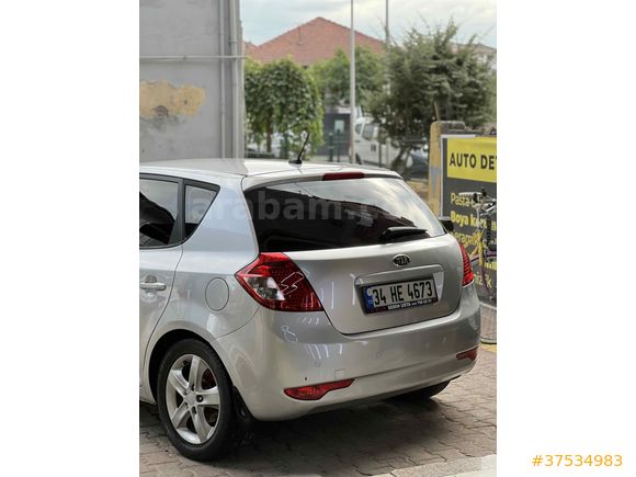 Sahibinden Kia Ceed 1.6 CRDi Motion 2011 Model 