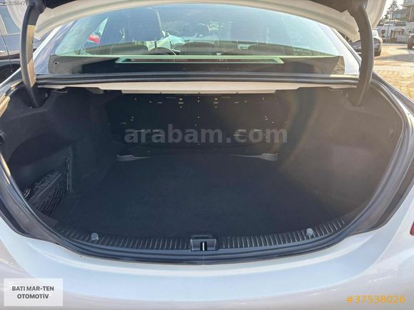 2017 MODEL DEĞİŞENSİZ TRAMERSİZ C 200 d SANRUFLU