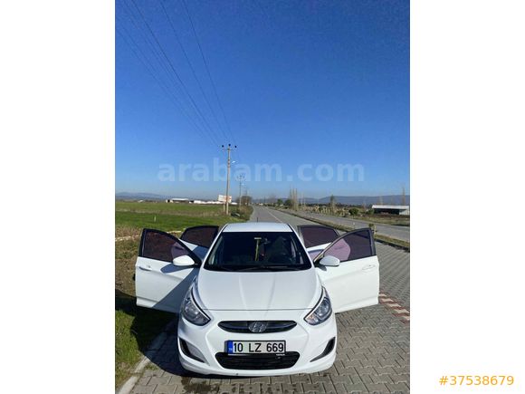 Sahibinden Hyundai Accent Blue 1.6 CRDI 
