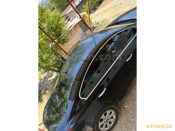 Sahibinden Opel Insignia 2.0 CDTI CDTi 2011 Model 