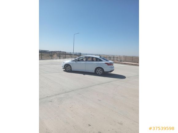 Sahibinden Ford Focus 1.6 TDCi Style 2013 Model