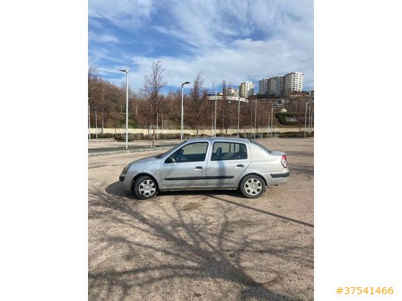 Sahibinden Renault Clio 1.4 Alize 2006 Model 