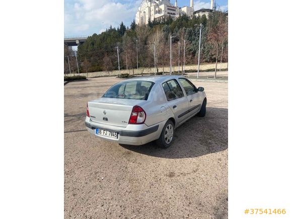 Sahibinden Renault Clio 1.4 Alize 2006 Model 