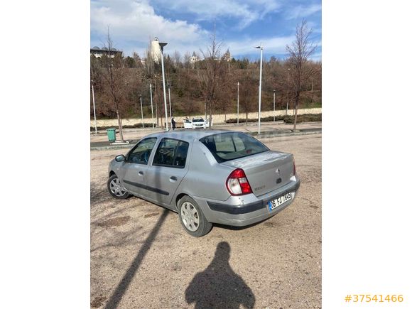 Sahibinden Renault Clio 1.4 Alize 2006 Model 