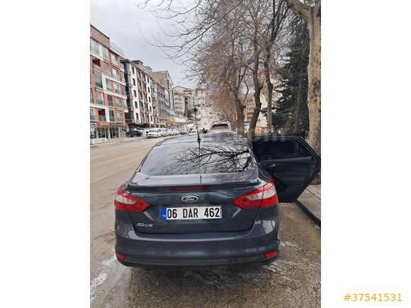 Sahibinden Ford Focus 1.6 TDCi Titanium 2014 Model