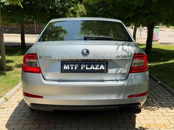 Sahibinden Skoda Octavia 1.6 TDI Ambition 2016 Model  274.000 km Gri