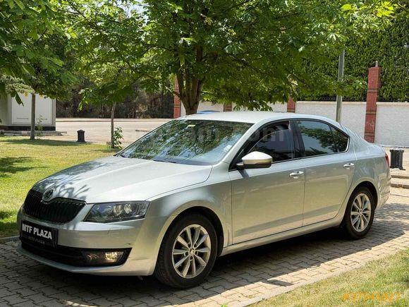 Sahibinden Skoda Octavia 1.6 TDI Ambition 2016 Model  274.000 km Gri