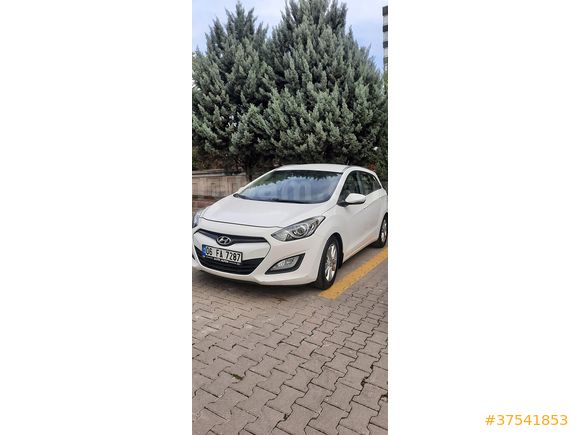 Sahibinden Hyundai i30 1.6 CRDi CW Style 2013 Model 
