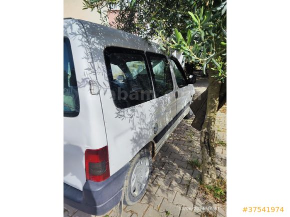 Sahibinden Peugeot Partner 1.9 D Combi 1998 Model