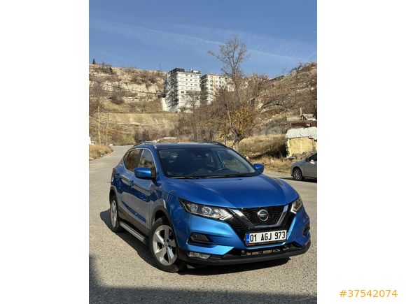 Sahibinden Nissan Qashqai 1.3 DIG-T Sky Pack 2020 Model  94.000 km Mavi (metalik)