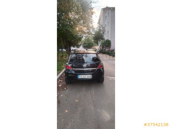 Sahibinden Opel Astra 1.3 CDTI ecoFLEX Enjoy 2011 Model  210.000 km Siyah