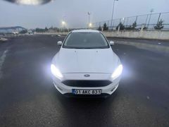 Sahibinden Ford Focus 1.5 TDCi Trend X 2017 Model  210.000 km Beyaz