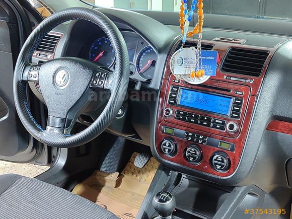 Sahibinden Volkswagen Jetta 1.6 FSi Midline 2006 Model  253000 km Füme