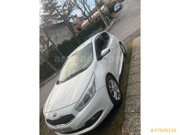 Sahibinden Kia Ceed 1.6 CRDi Comfort 2015 Model