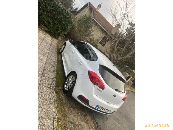 Sahibinden Kia Ceed 1.6 CRDi Comfort 2015 Model