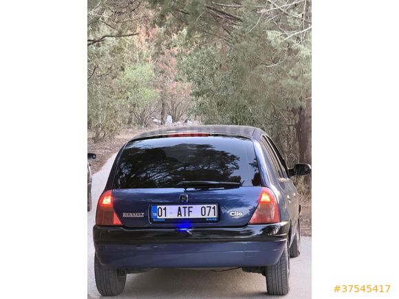Sahibinden Renault Clio 1.4 RXT 2001 Model  159.000 km Mavi