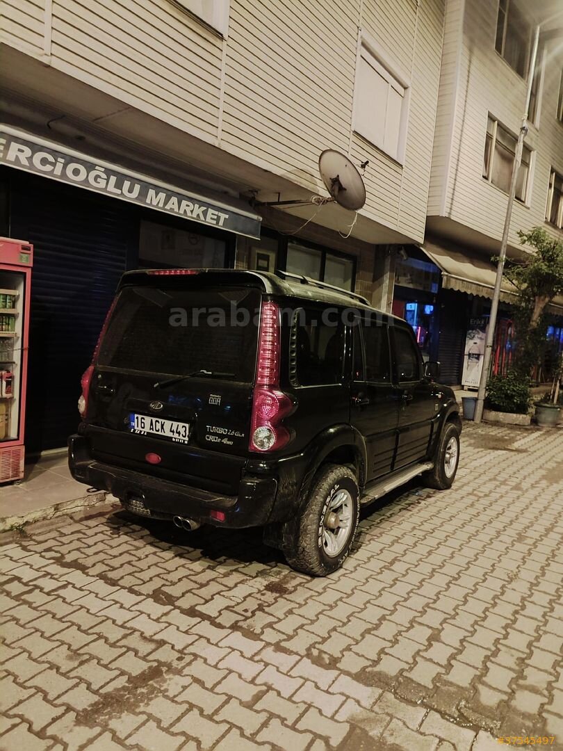 Sahibinden Mahindra Goa 2.6 CRDe 2008 Model Sinop 251.000 km Siyah 6