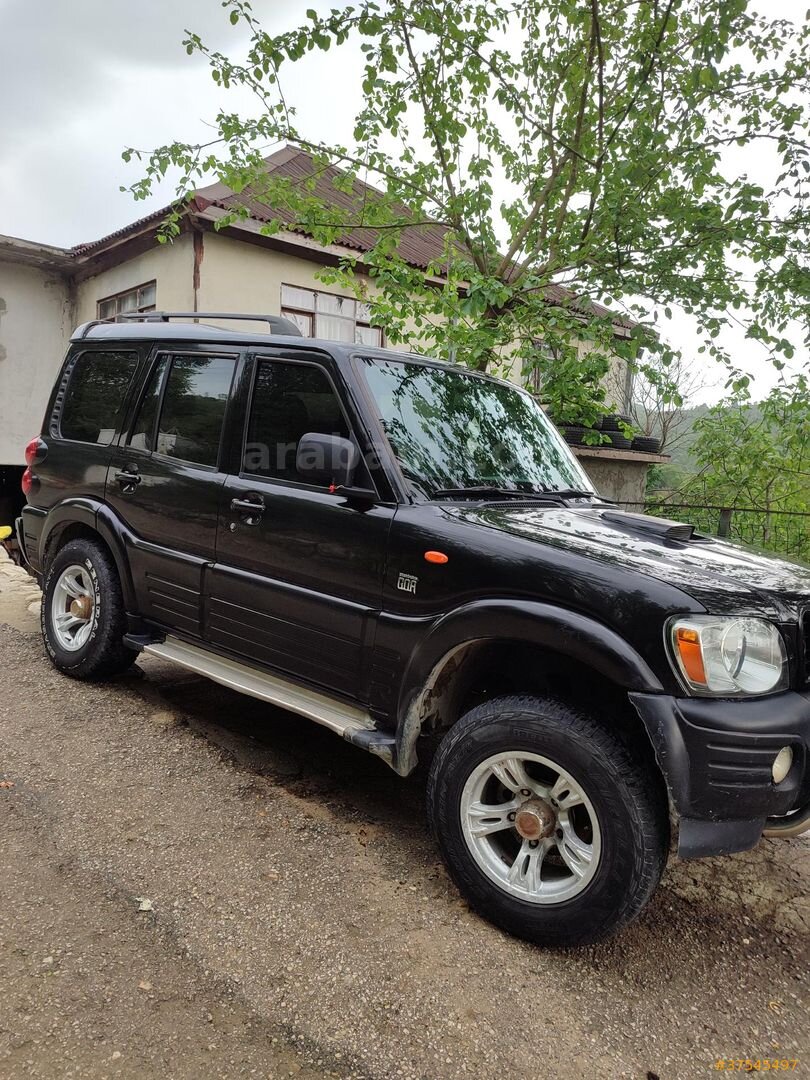 Sahibinden Mahindra Goa 2.6 CRDe 2008 Model Sinop 251.000 km Siyah 5