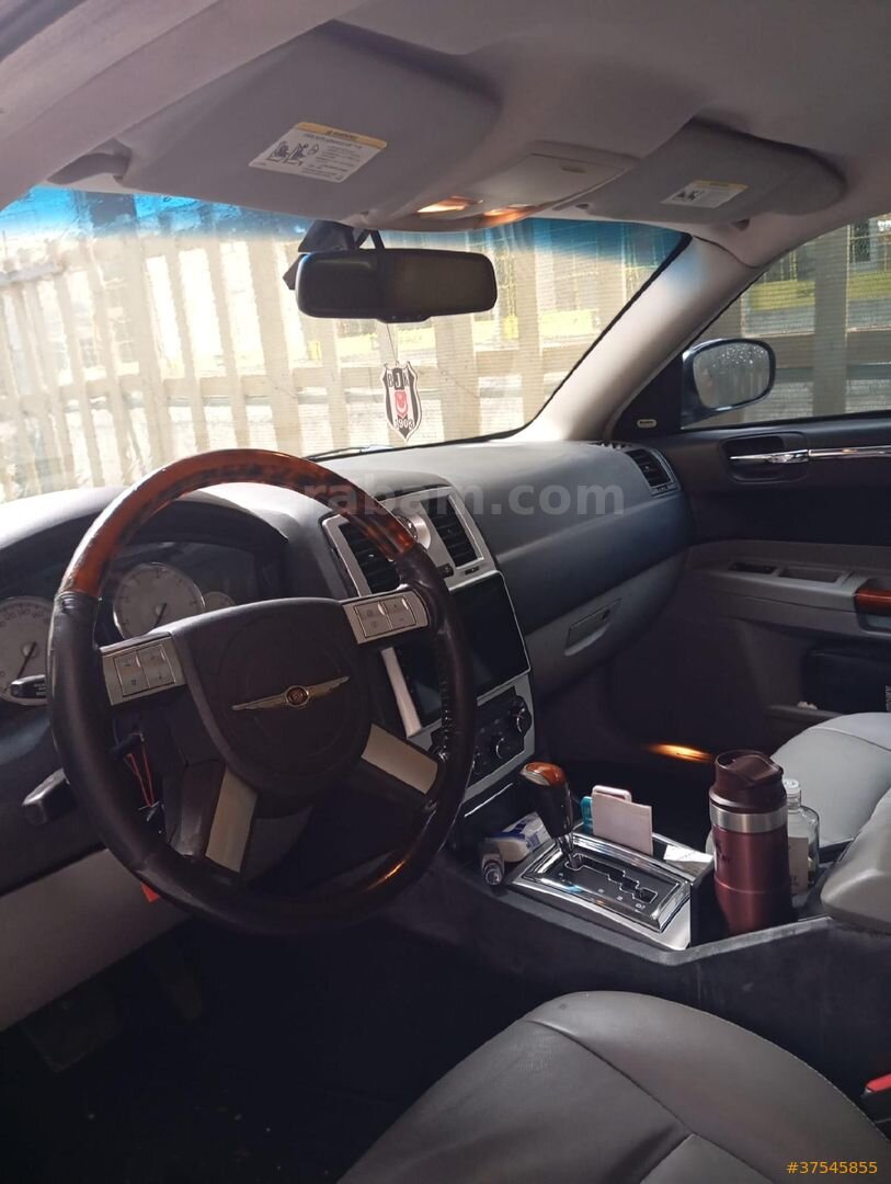 Sahibinden Chrysler 300 C 3.0 CRD 2007 Model İstanbul 390.000 km Füme 4