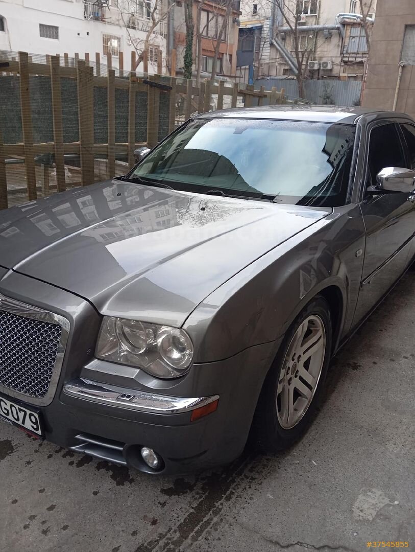 Sahibinden Chrysler 300 C 3.0 CRD 2007 Model İstanbul 390.000 km Füme 1