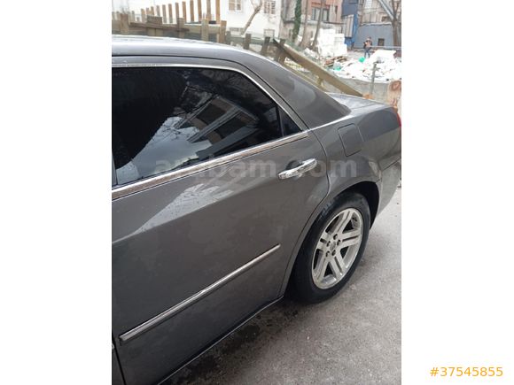 Sahibinden Chrysler 300 C 3.0 CRD 2007 Model