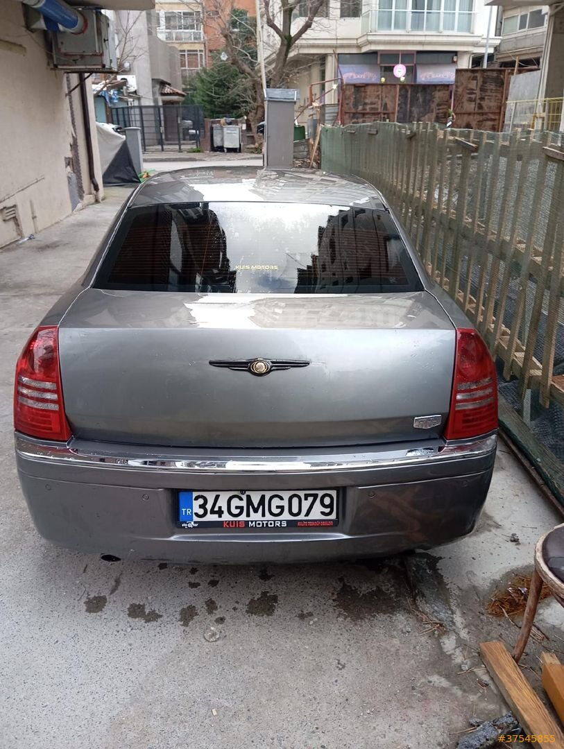 Sahibinden Chrysler 300 C 3.0 CRD 2007 Model İstanbul 390.000 km Füme 5