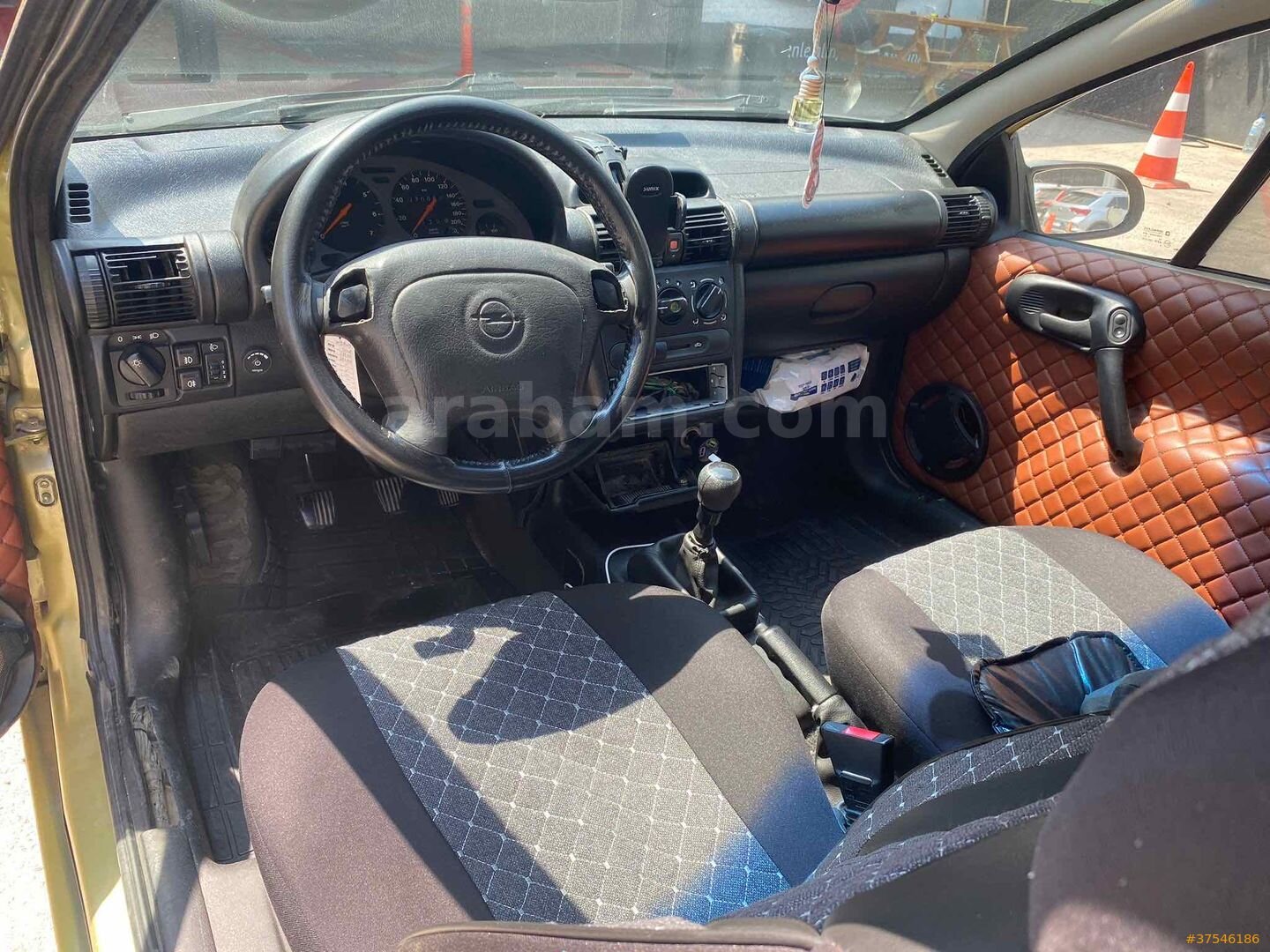 Sahibinden Opel Tigra 1.6 1998 Model İstanbul 285.000 km Sarı 7