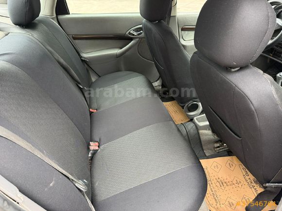 Sahibinden Ford Focus 1.6 Ghia 2000 Model Kütahya