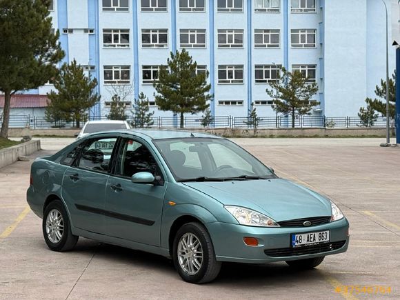 Sahibinden Ford Focus 1.6 Ghia 2000 Model Kütahya