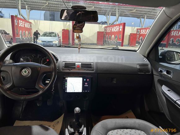 Binicisine tertemiz Fabia