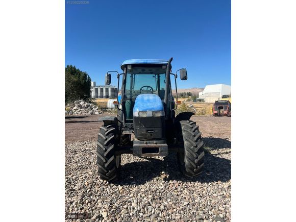 SİVAS TRAKTÖR FARKI İLE NEW HOLLAND TD85D TAMAMINA KREDİ ÇIKAR