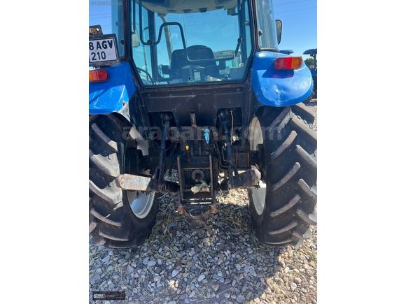 SİVAS TRAKTÖR FARKI İLE NEW HOLLAND TD85D TAMAMINA KREDİ ÇIKAR