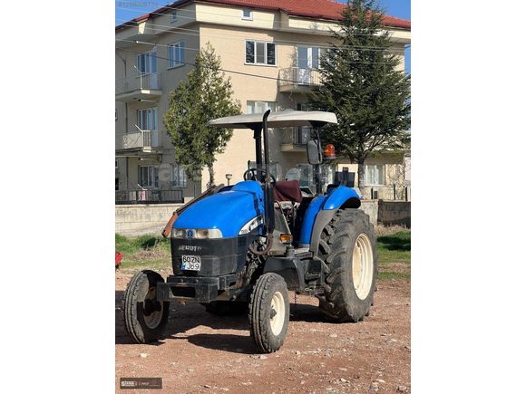 SİVAS TRAKTÖR FARKI İLE NEW HOLLAND TD65D