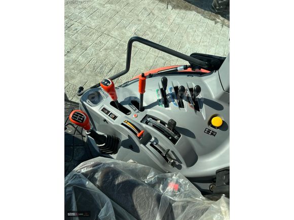 SİVAS TRAKTÖR FARKI İLE KUBOTA M4-073
