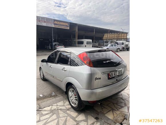 Sahibinden Ford Focus 1.6 Ghia 1999 Model 