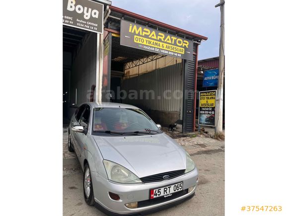 Sahibinden Ford Focus 1.6 Ghia 1999 Model 
