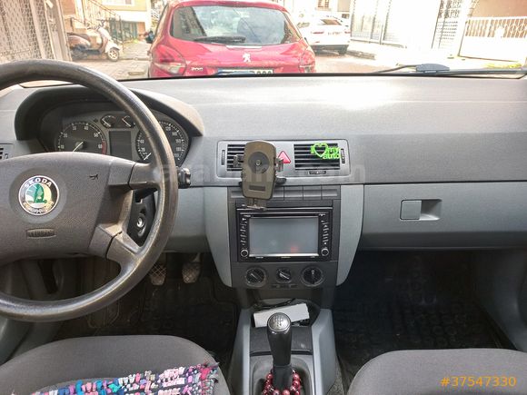 DÜŞÜK KM SKODA FABIA PAZARLIKSIZ!