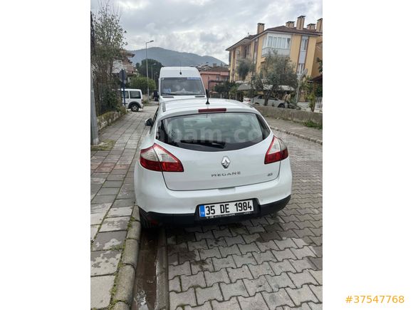 Sahibinden Renault Megane 1.5 dCi Expression 2011 Model 