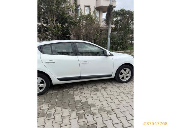 Sahibinden Renault Megane 1.5 dCi Expression 2011 Model 