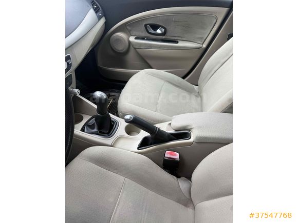 Sahibinden Renault Megane 1.5 dCi Expression 2011 Model 