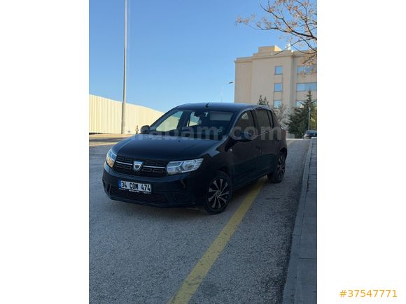 Sahibinden Dacia Sandero 1.0 Ambiance 2019 Model  86.000 km Siyah