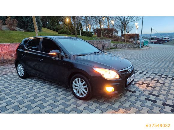 Sahibinden Hyundai i30 1.6 CVVT Mode 2010 Model