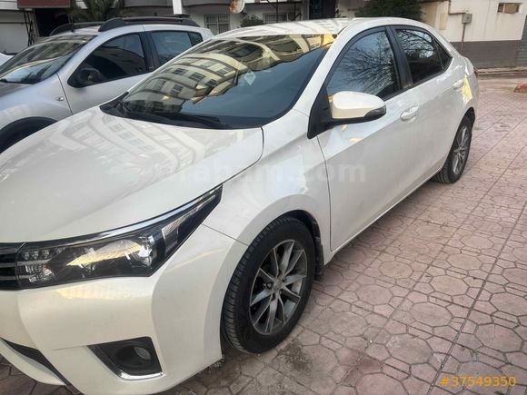 Sahibinden Toyota Corolla 1.33 Life 2014 Model 