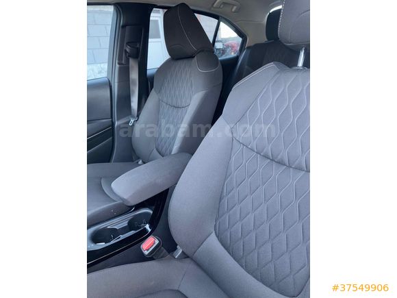 Sahibinden Toyota Corolla 1.5 Dream 2021 Model 