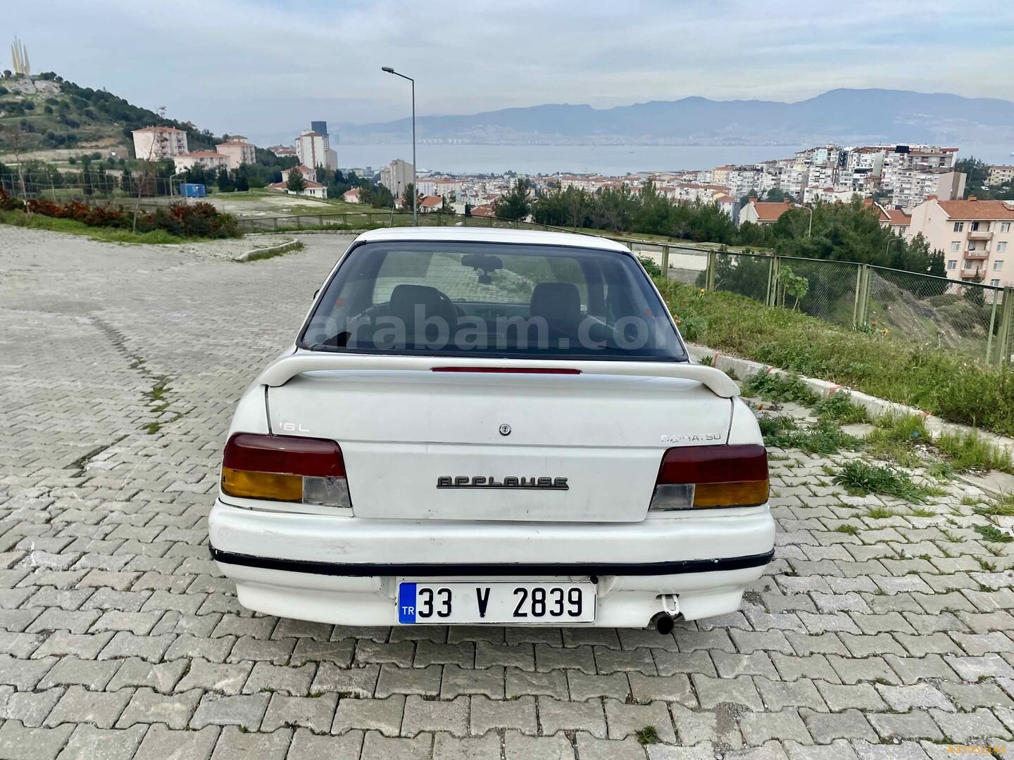 Sahibinden Daihatsu Applause 1.6 Li 1992 Model İzmir 79.000 km Beyaz 4
