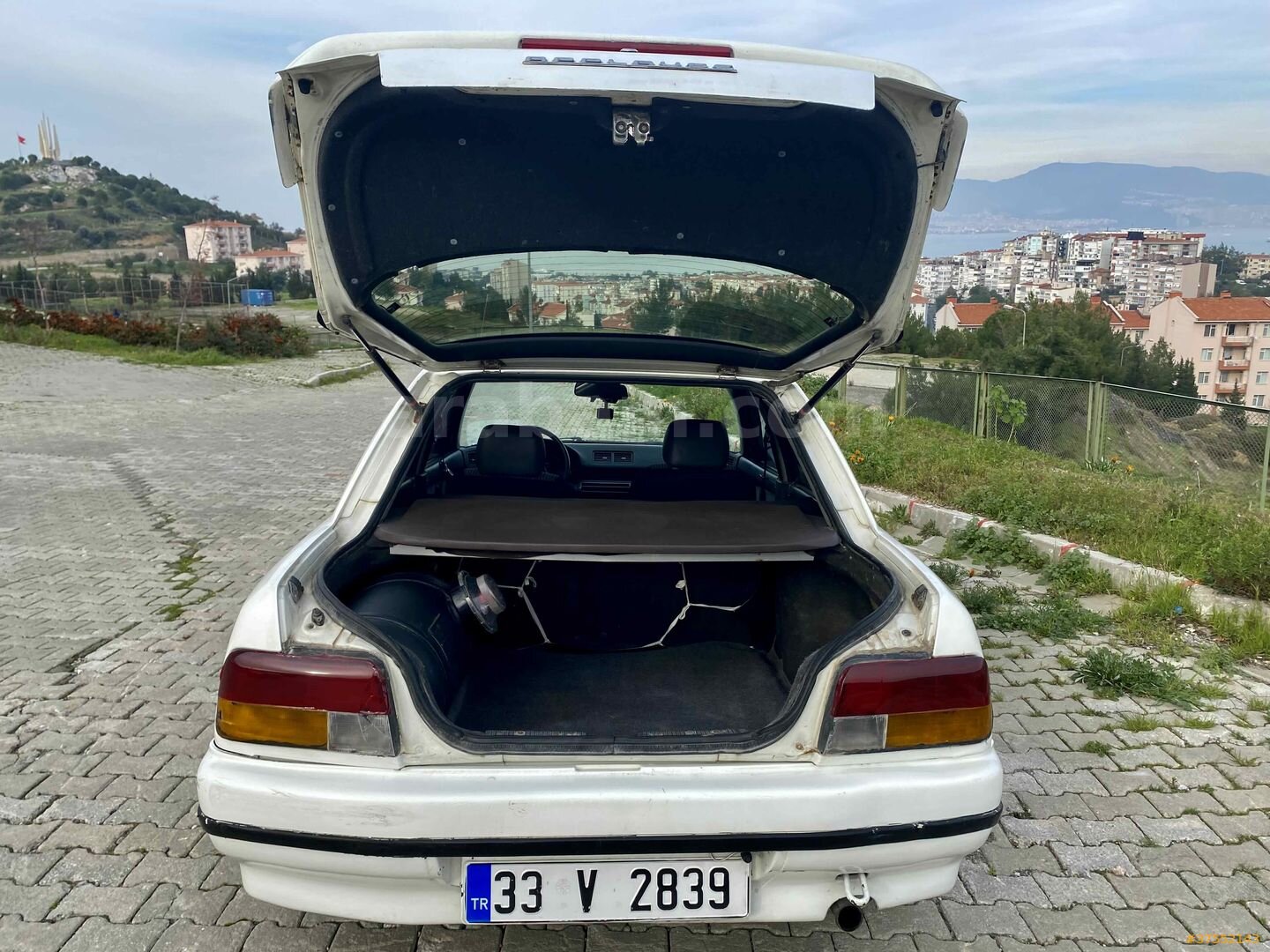 Sahibinden Daihatsu Applause 1.6 Li 1992 Model İzmir 79.000 km Beyaz 7