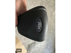 Ford Tourneo Courier direksiyon Airbag tamirli garantili