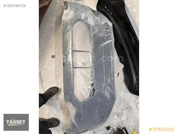 Tourneo Courier ön tampon sıfır